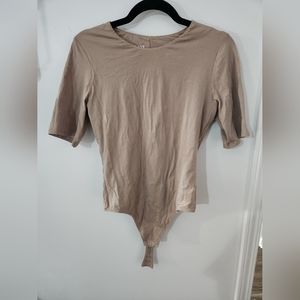 2/20 Everlane Short Sleeve Bodysuit